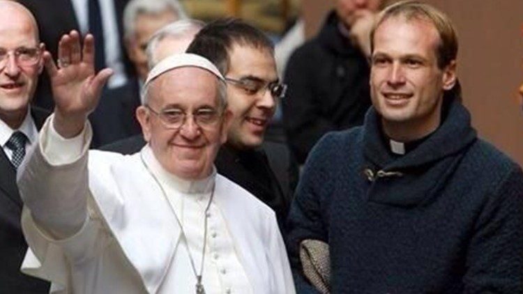 Le prêtre uruguayen Gonzalo Aemilius nouveau secrétaire particulier du pape  | ©  Vatican Media