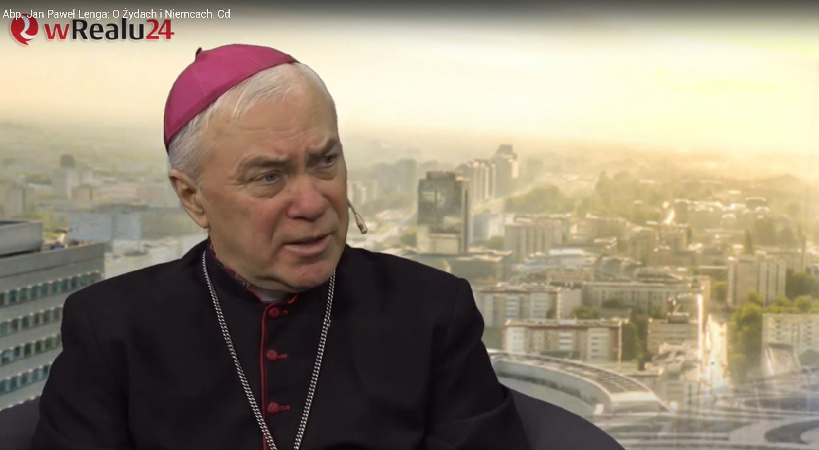 L'archevêque polonais Mgr Jan Pawel Lenga a été interdit de parole | capture d'écran Youtube 