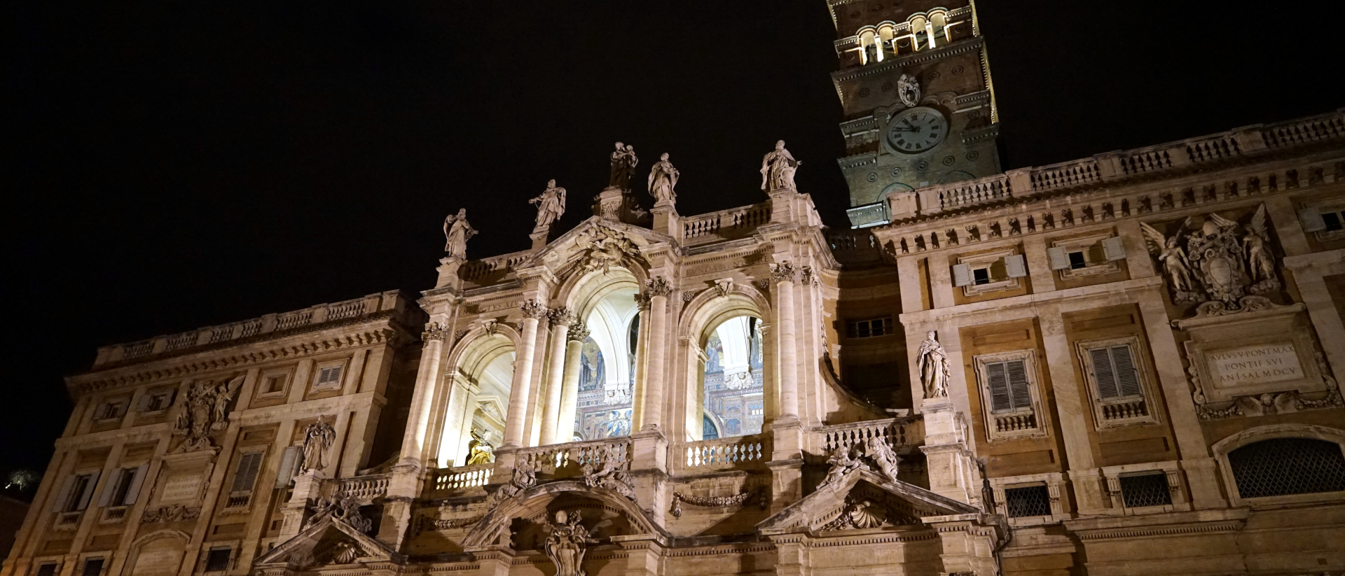 Après l'intérieur en 2018, l'éclairage de la façade de la basilique Saint-Marie majeure, à Rome, a renouvelé | © Georges Scherrer