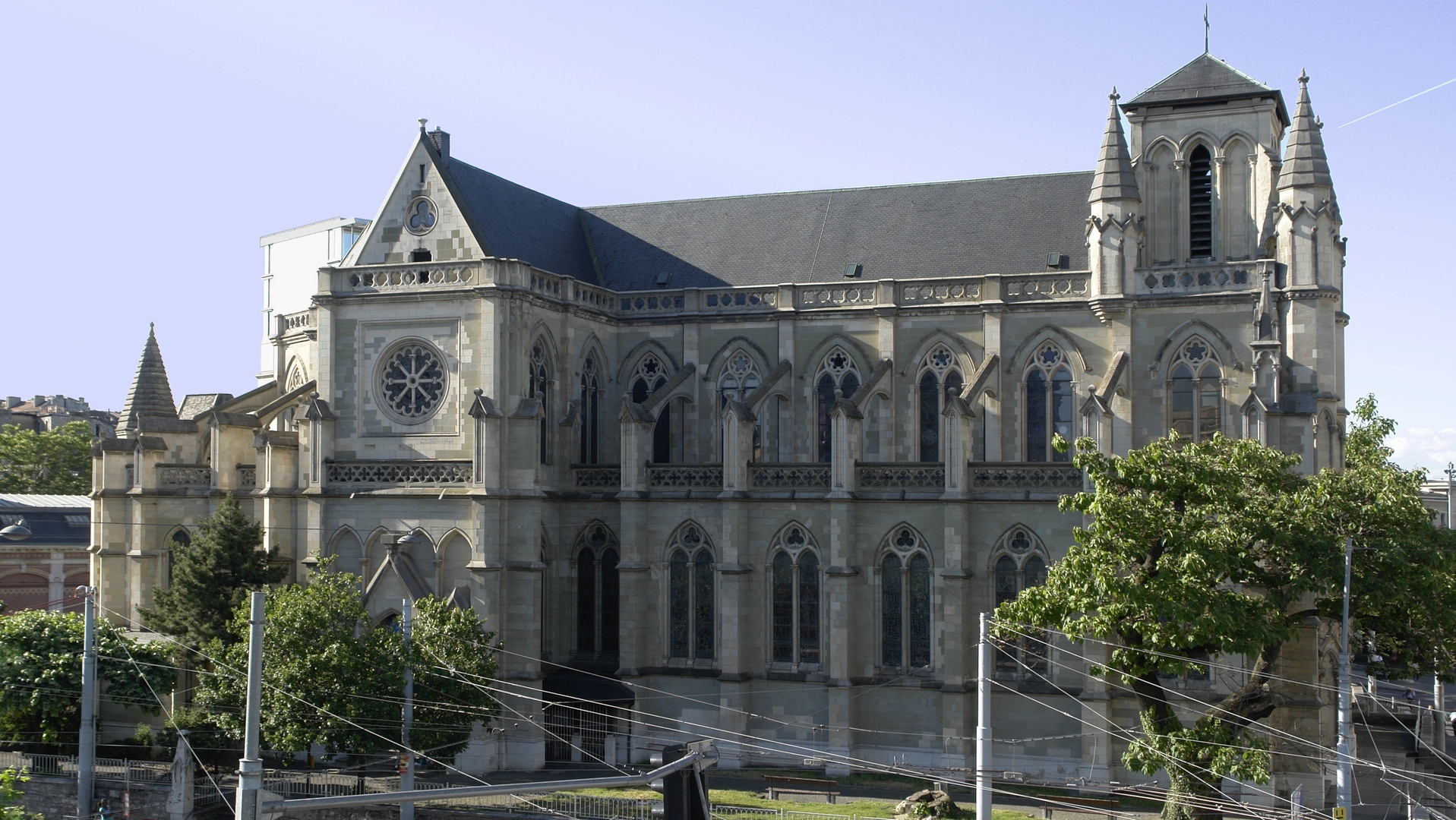 La basilique Notre-Dame de Genève |  wikimedia commons 