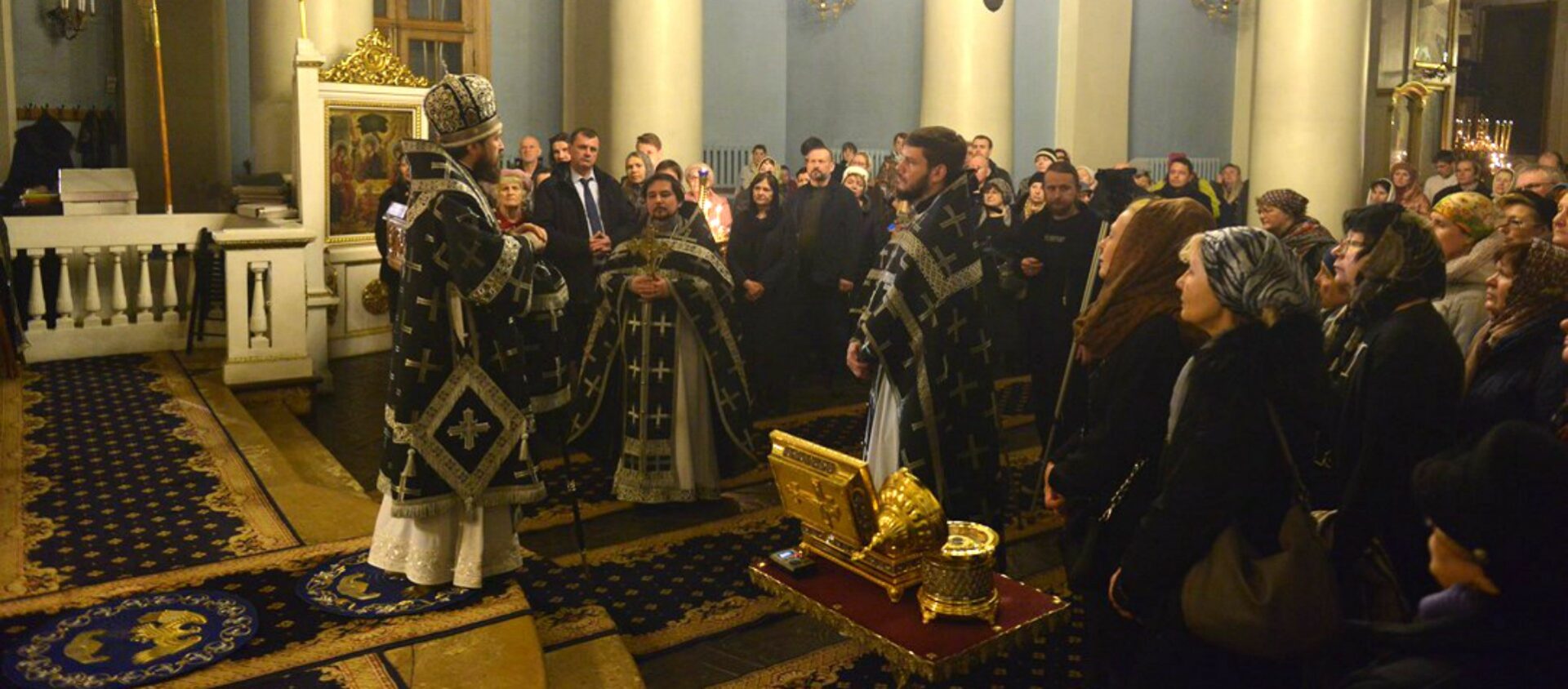 Le métropolite Hilarion de Volokolamsk, président du Département des relations ecclésiastiques extérieures du Patriarcat de Moscou, préside la messe | © Patriarcat de Moscou