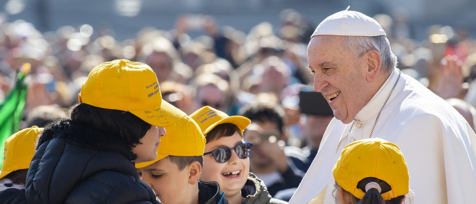 Le pape François est populaire chez les jeunes  |  © Antoine Mekary I.Media
