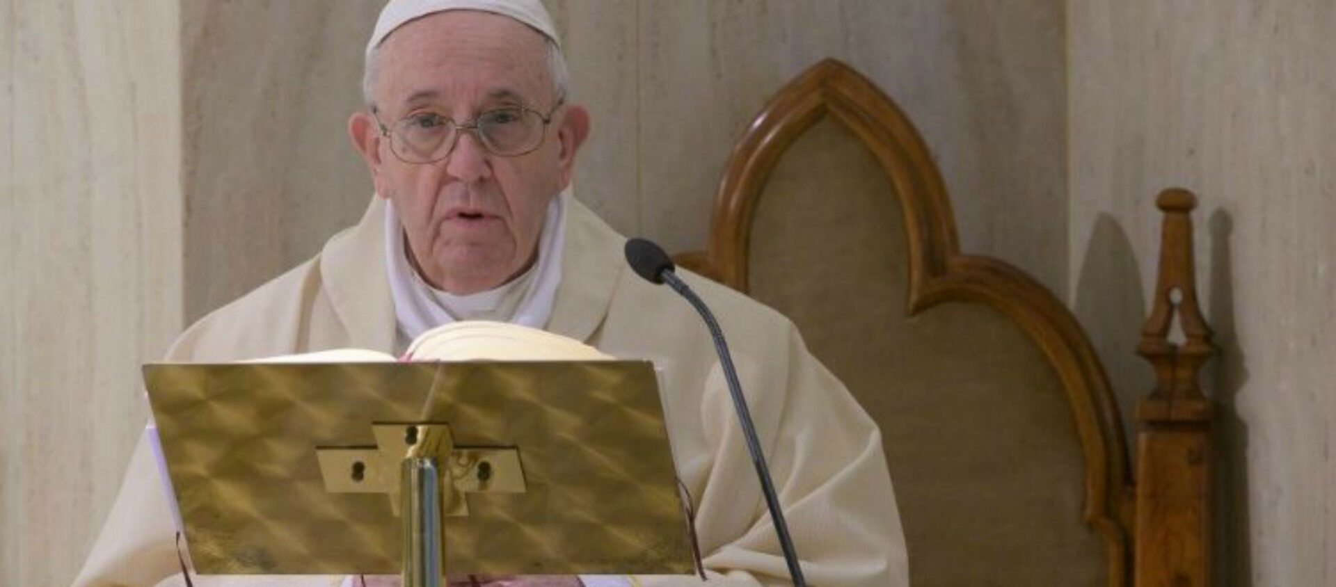 Le pape François célèbre la messe à la Résidence Sainte-Marthe le 25 mars 2020  | © Vatican Media
