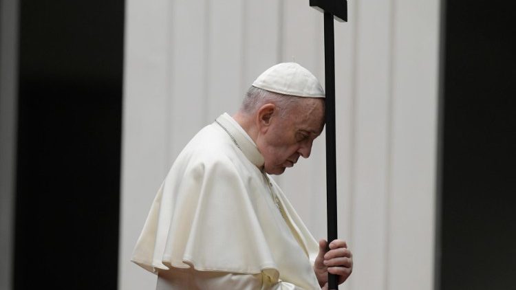 Pour le pape François, la prière appartient aux hommes de toutes les religions | © Vatican Media