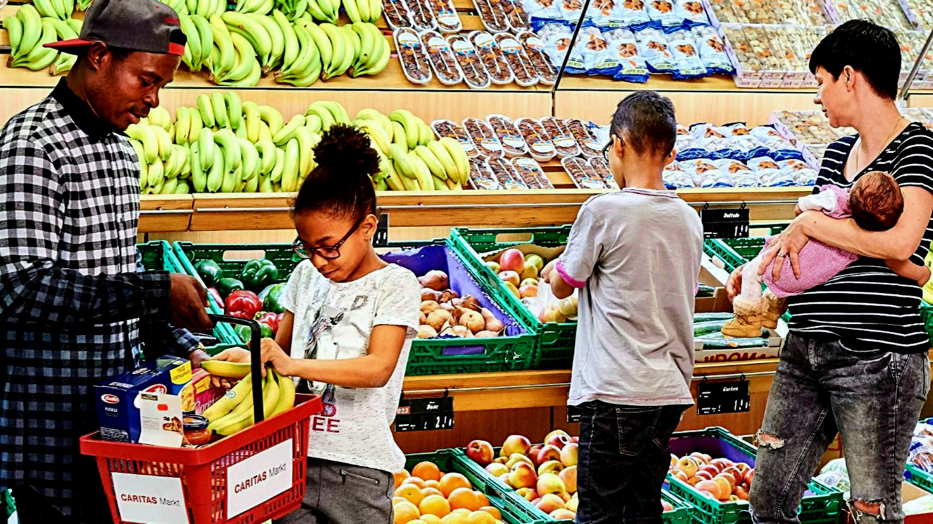 Caritas Vaud distribue des bons alimentaires auprès des trois Epiceries Caritas d’Yverdon, Vevey et Lausanne | © Caritas Suisse