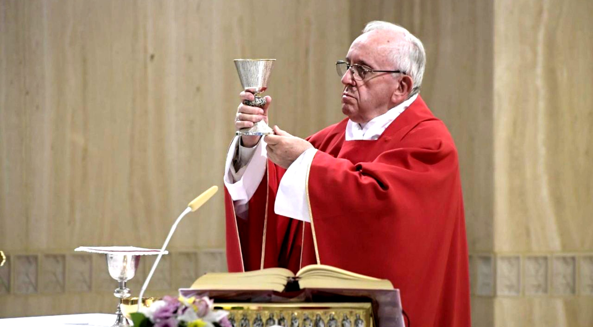 Le pape François célèbre la messe à Sainte-Marthe | ©  Vatican Media