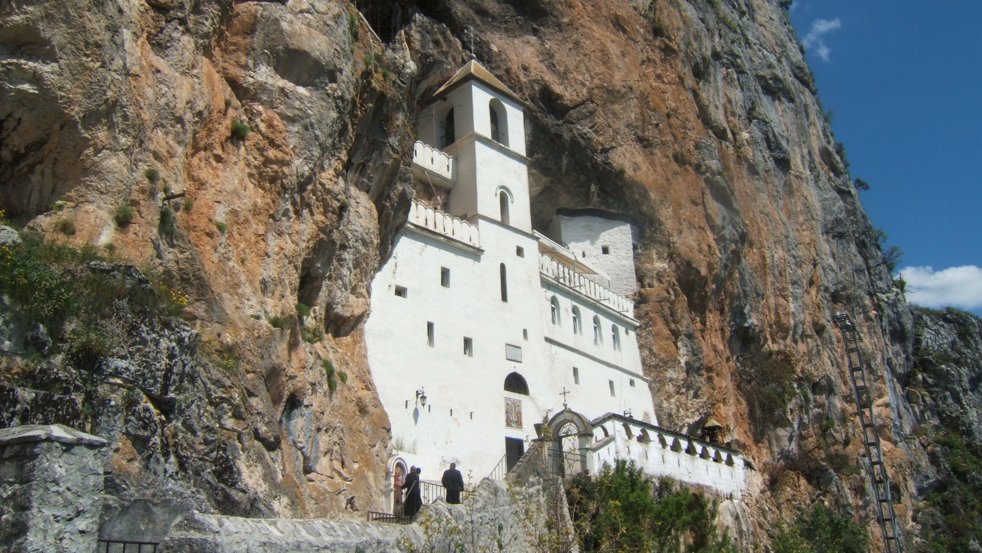 Le monastère serbe-orthodoxe d'Ostrog au Monténégro | DR