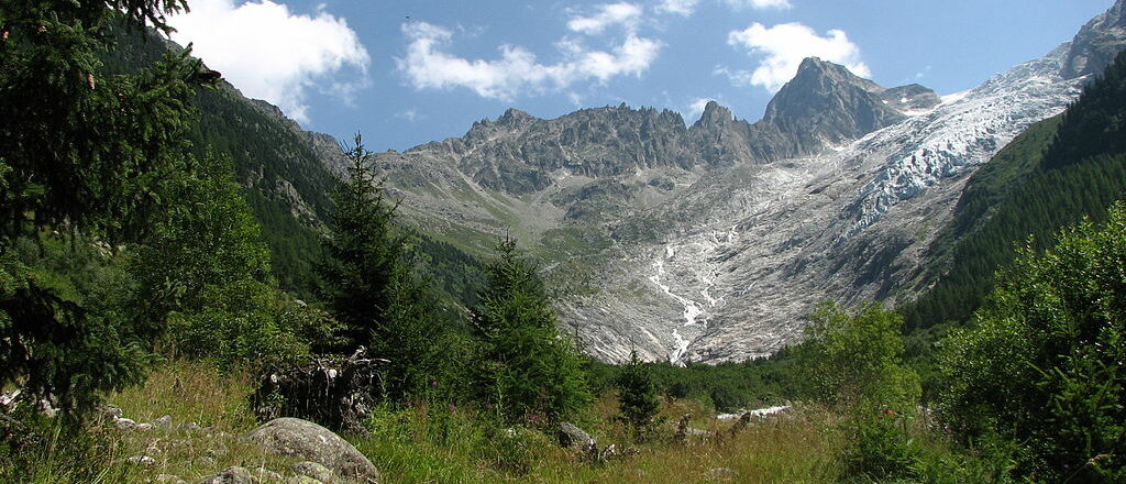 Le glacier du Trient (VS) a reculé de plus de 1'000 mètre en 30 ans (ici en 2009) | © SNappa2006/Wikimedia Commons/CC BY-SA 2.0