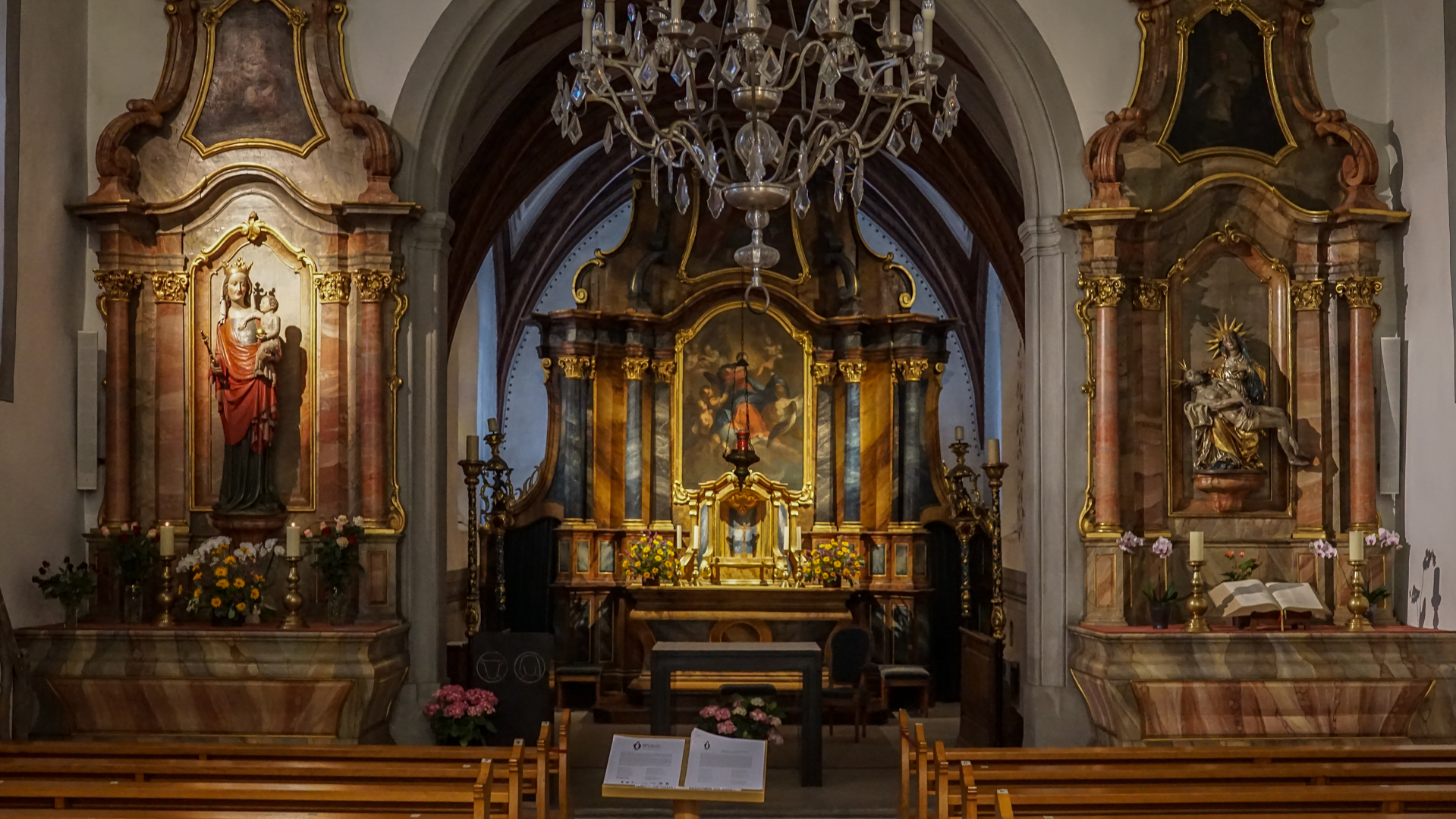 La chapelle de Notre-Dame de Bourguillon offre une ambiance de calme et de paix| © Maurice Page 