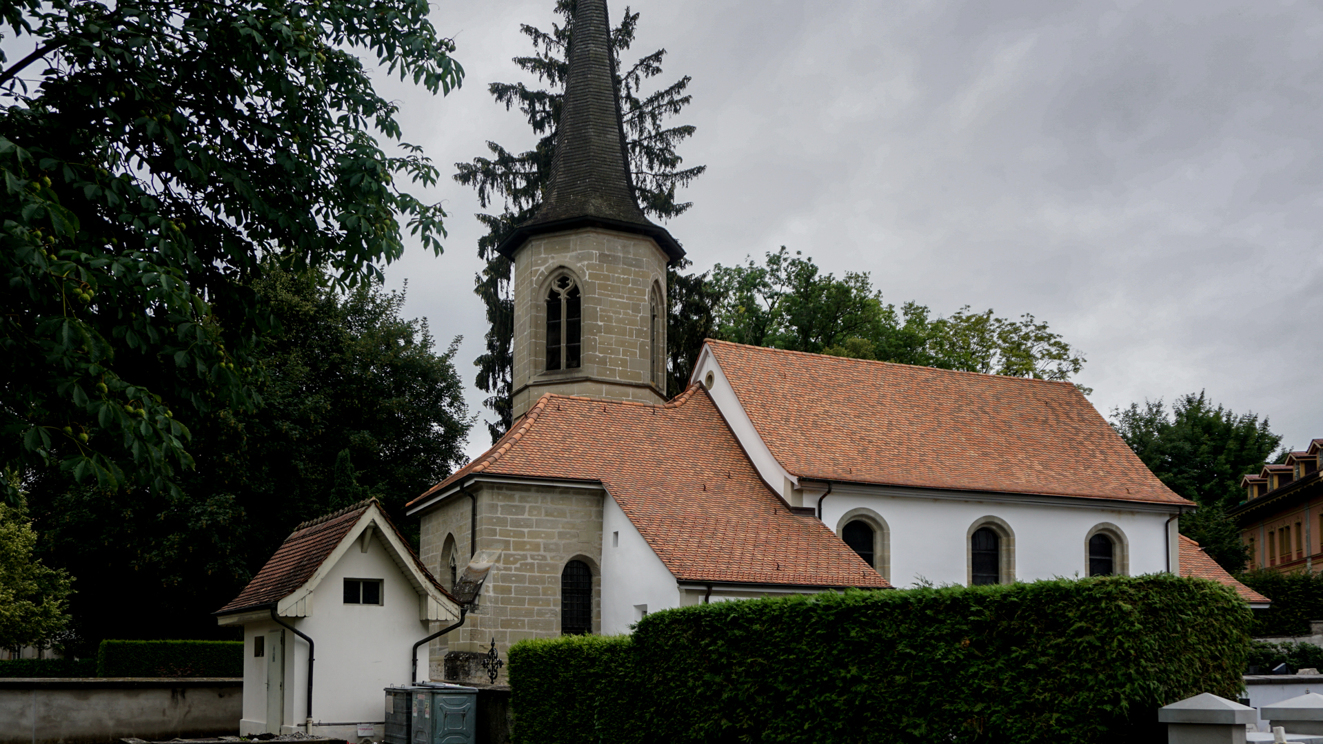 La chapelle Notre-Dame de Bourguillon  nsur les hauteurs de la ville de Fribourg| © Maurice Page 