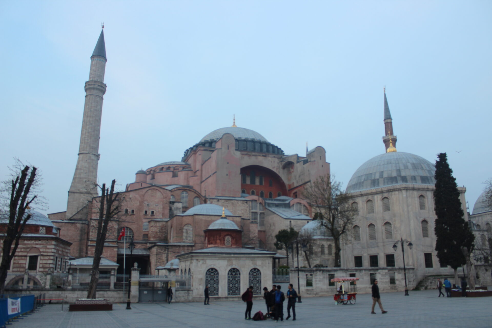 Construite au VIe siècle, la basilique Sainte-Sophie d'Istanbul est inscrite au patrimoine mondial de l'UNESCO | wikimedia commons Sami Mlouhi CC BY-SA 4.0