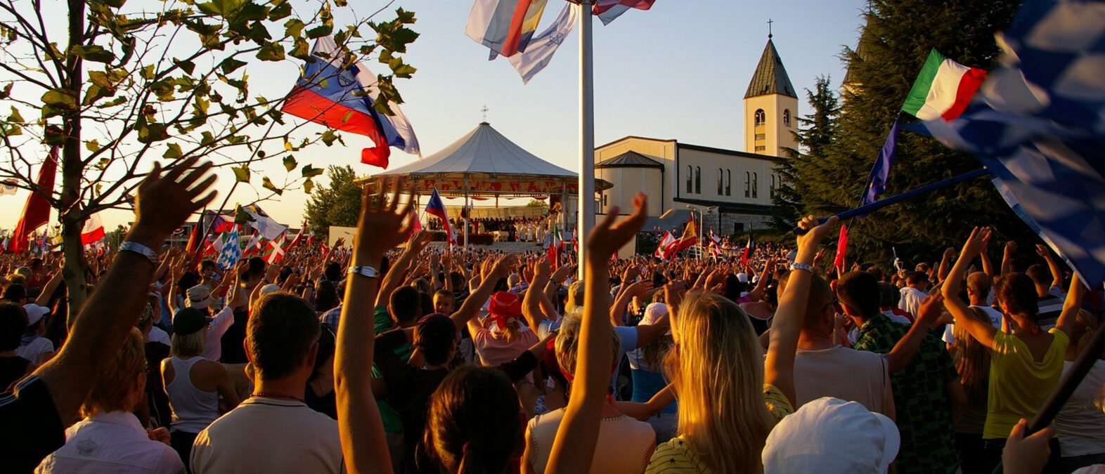 Il y a eu 487 cas de guérisons présumées déposés à la paroisse Saint-Jacques de Medjugorje | © Pierre Pistolletti