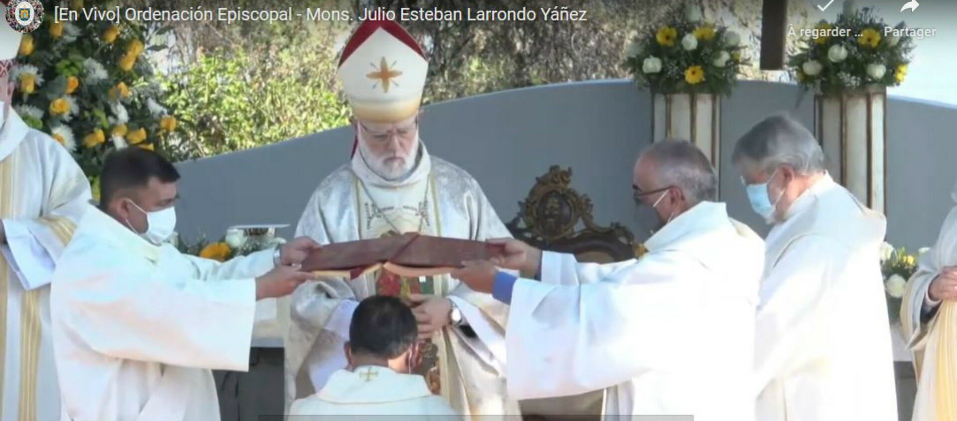 Ordination de Mgr Julio Larrondo, nouvel évêque auxiliaire de Santiago du Chili | YouTube
