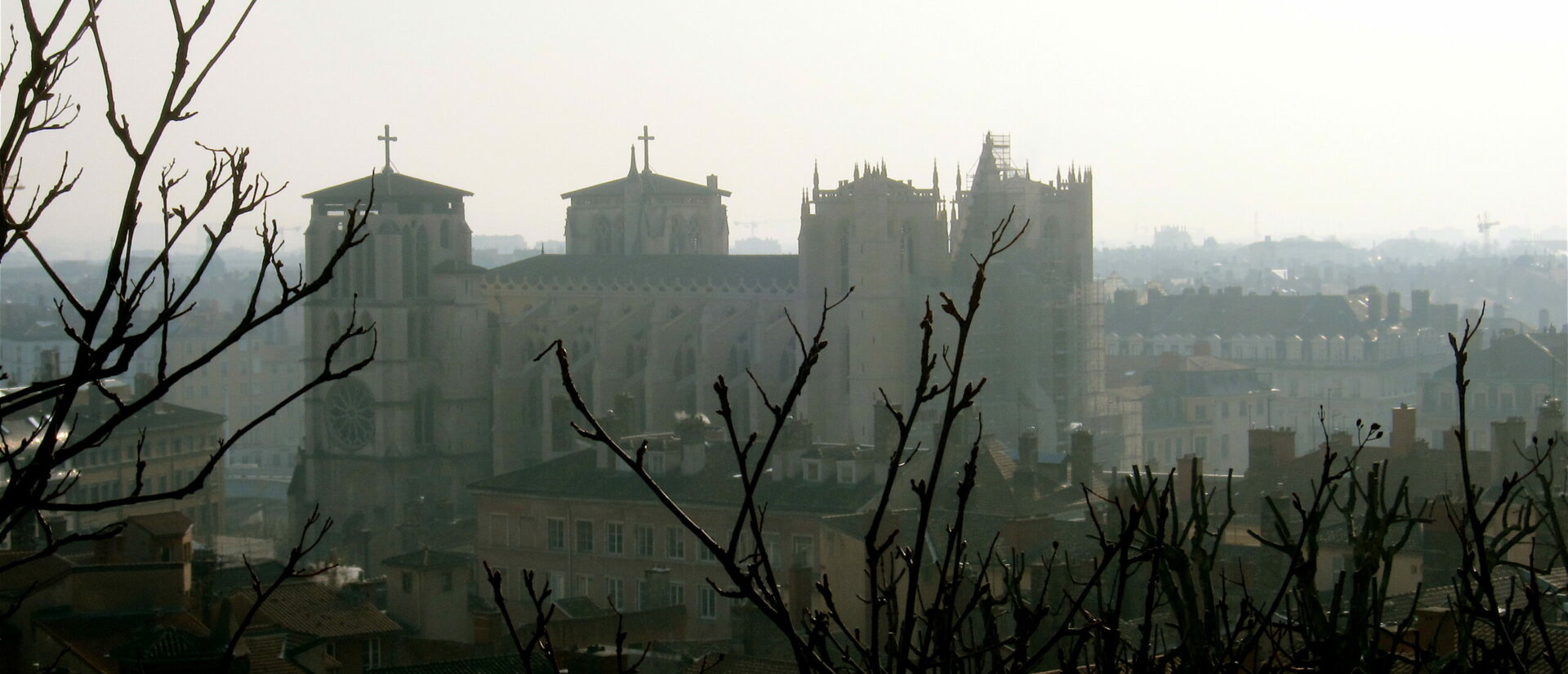 L'archidiocèse de Lyon est encore dans le brouillard concernant son prochain évêque | photo: la cathédrale St-Jean de Lyon: © Enrique Dans/Flickr/CC BY 2.0