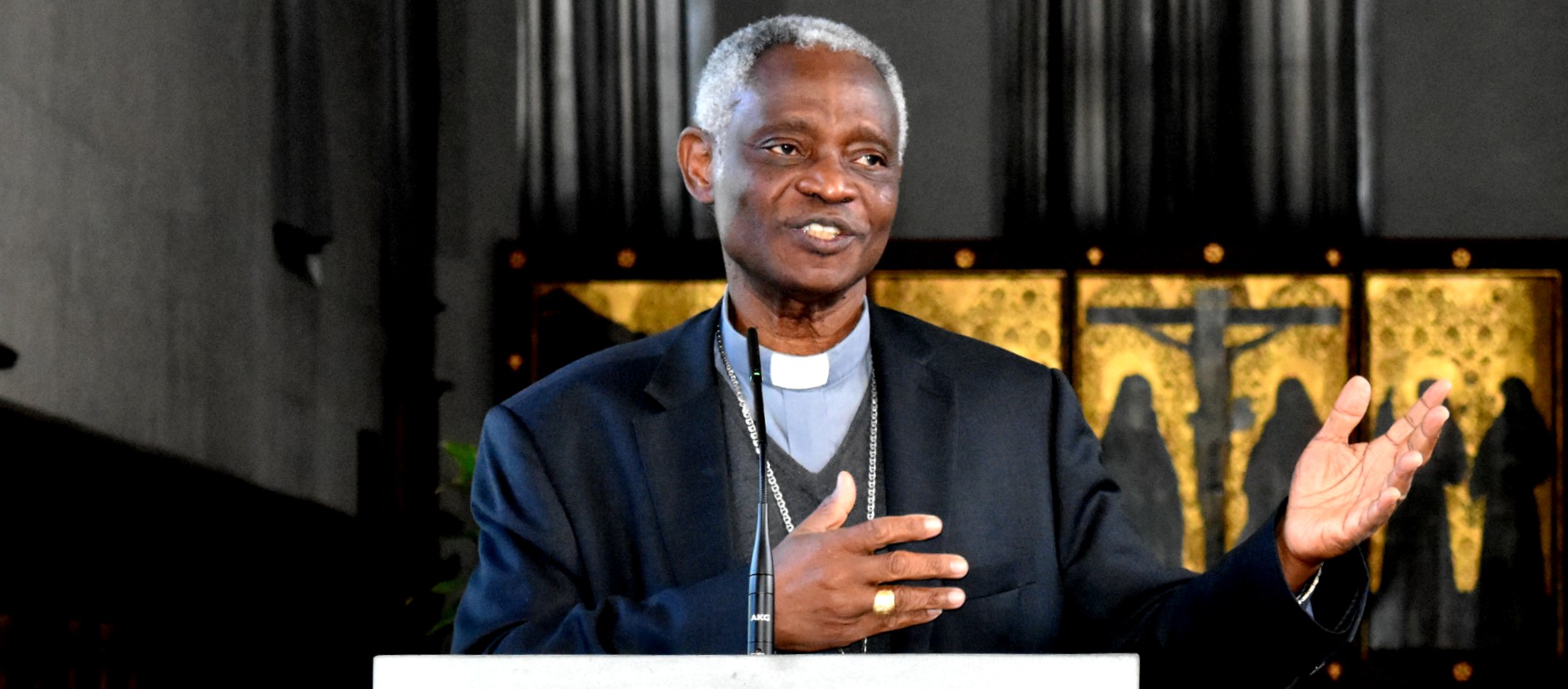 Le cardinal Peter Turkson, préfet du dicastère pour le Service du Développement humain intégral, était invité à Fribourg pour les 15 ans de l'Adoration Perpétuelle | © Jacques Berset 