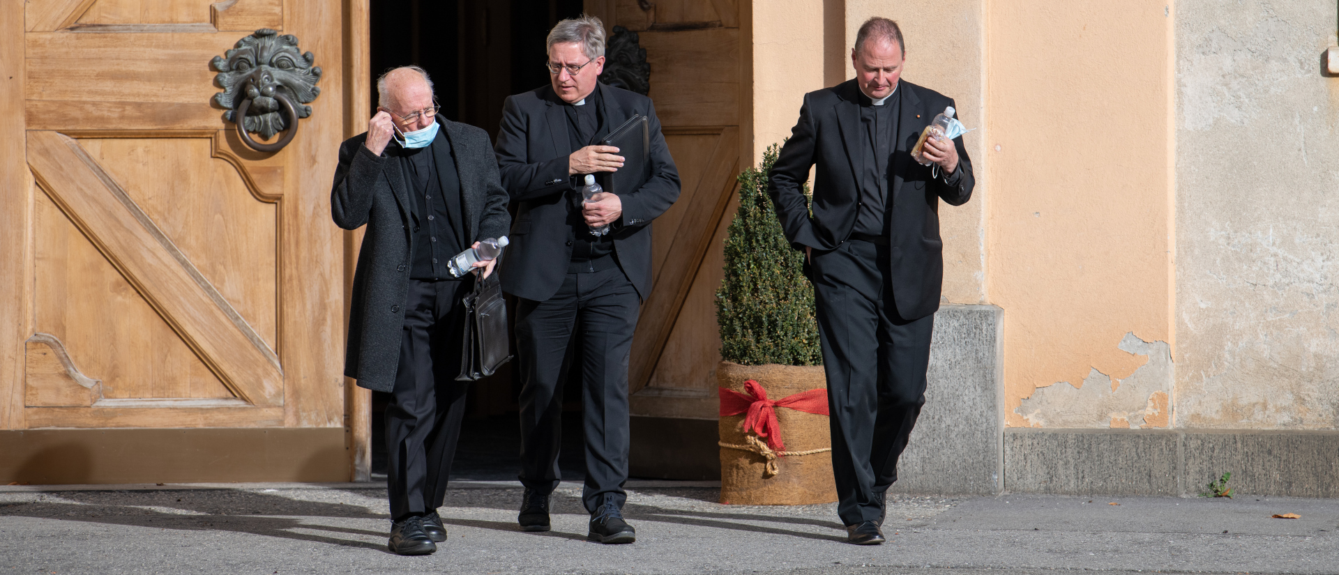 Les 22 chanoines de la cathédrale de Coire ont refusé la liste proposée par le pape François. Et maintenant? | © Manuela Matt