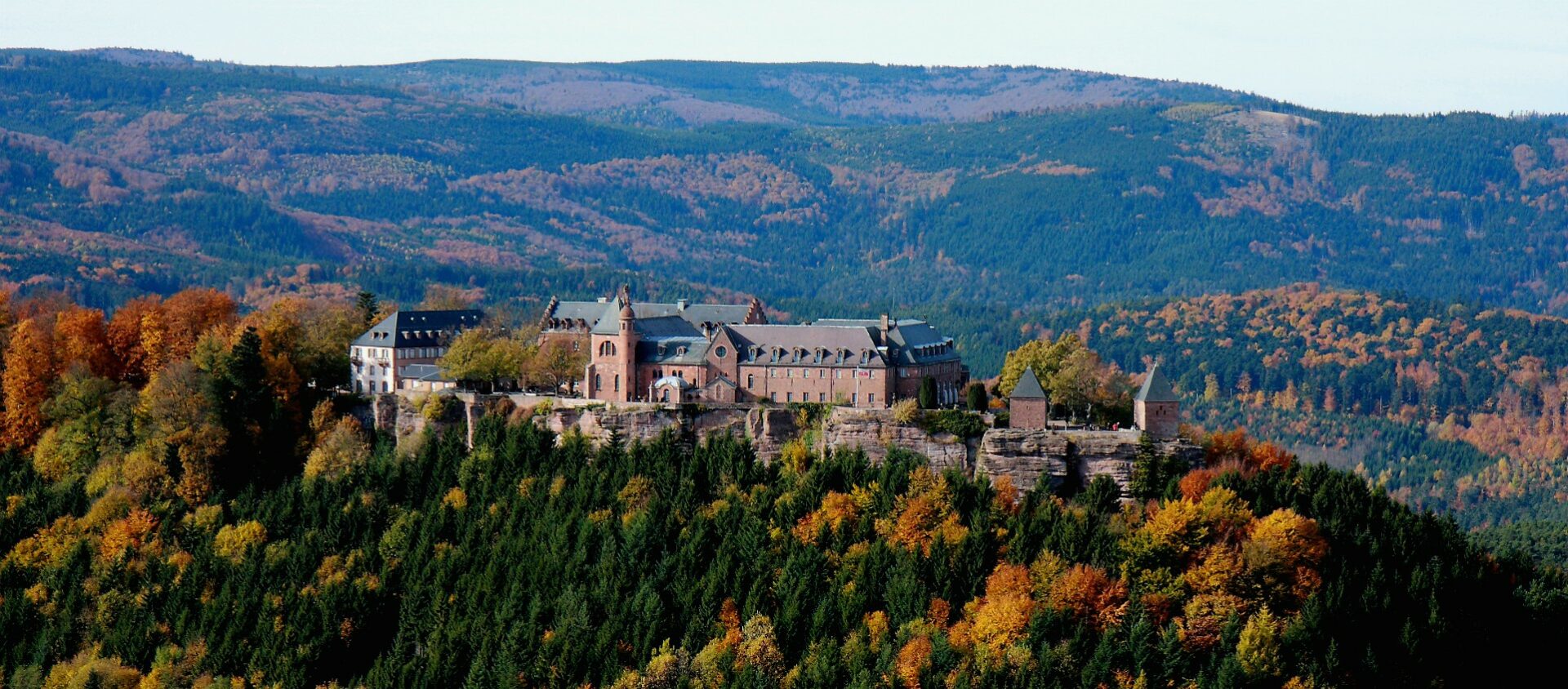 Le Mont Sainte-Odile est le lieu emblématique de l’Eglise catholique d’Alsace  
| DR