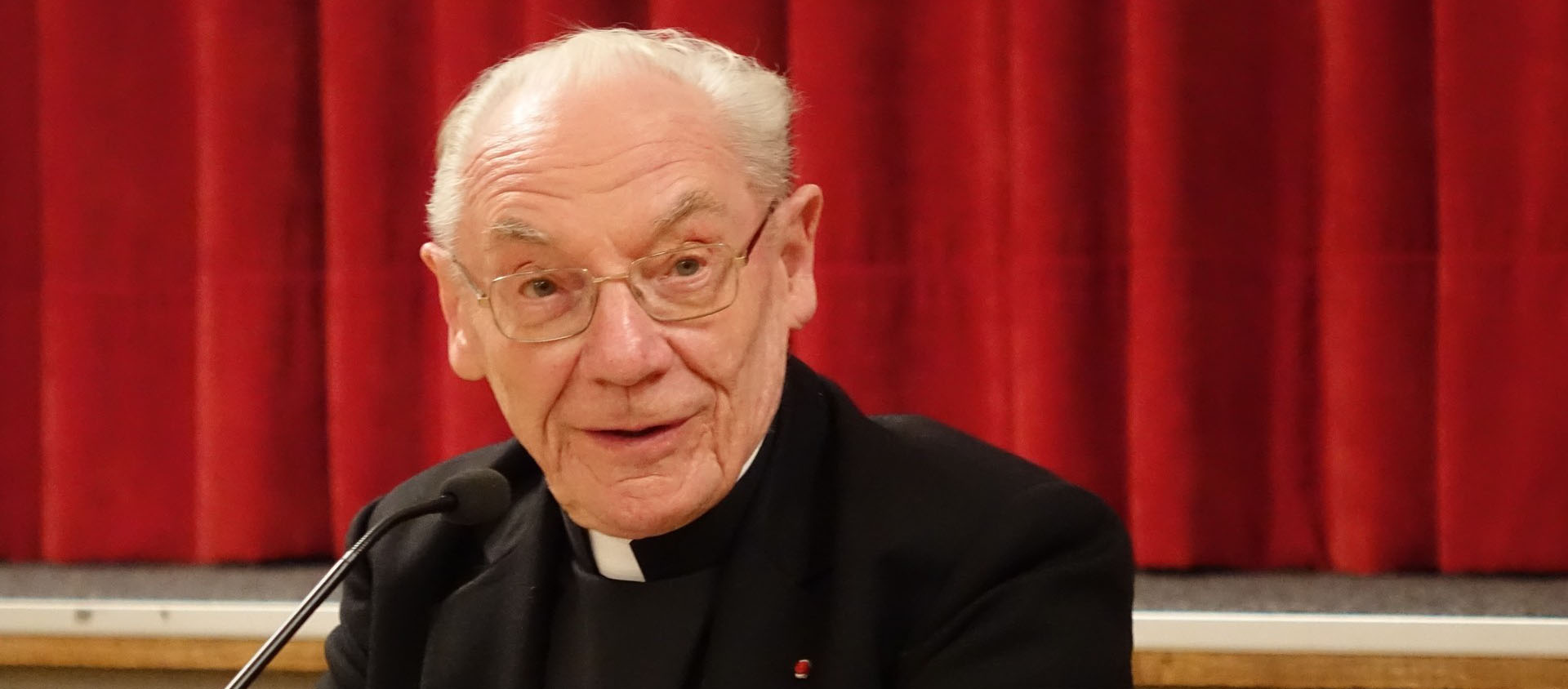 Le cardinal Poupard fêtera Noël sans ses amis qui passent habituellement lui rendre visite | © Maurice Page