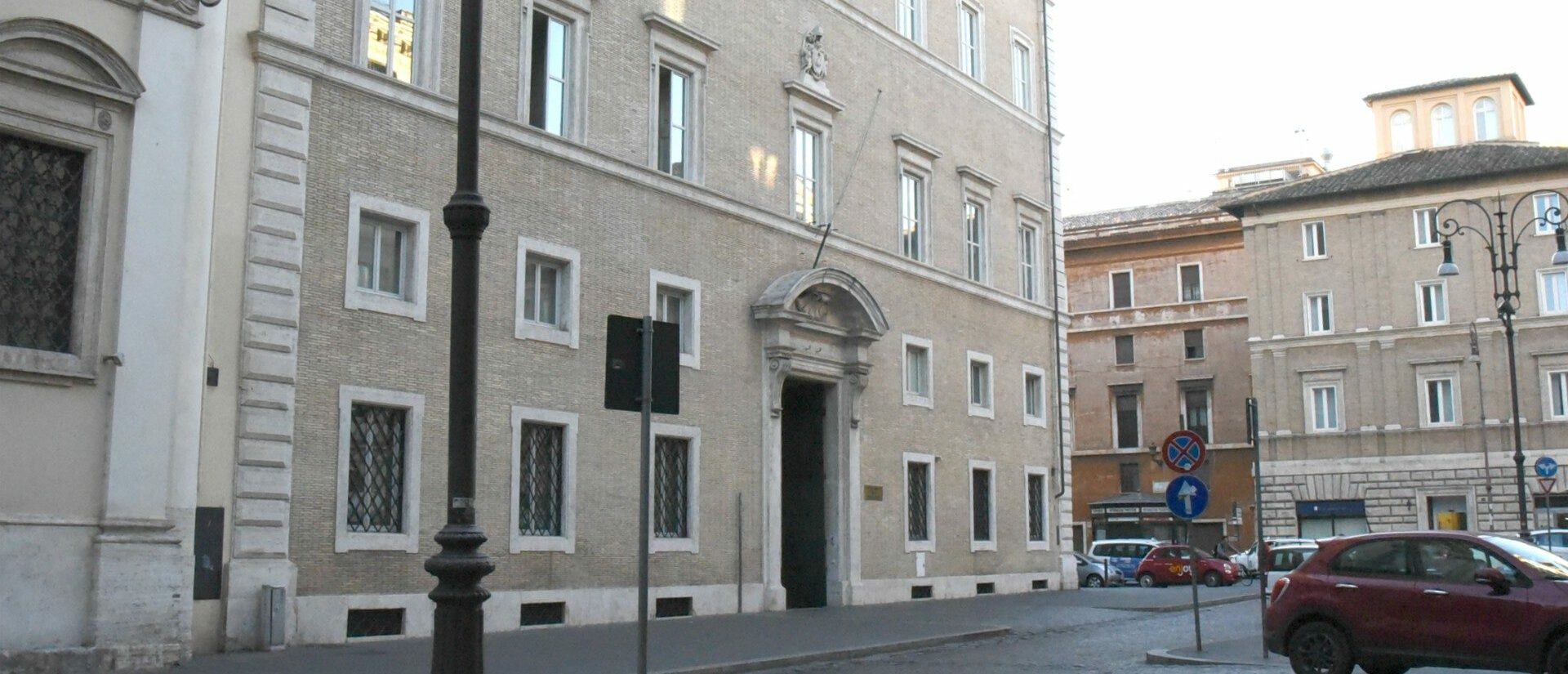 Trois instructions ont été publiées sur les instituts catholiques d'études supérieures (ici l'Université pontificale de la Sainte-Croix, à Rome) | © Raphaël Zbinden