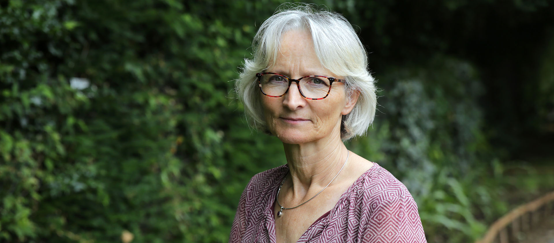 Pour Catherine Ulrich, membre du Réseau des femmes en Eglise, la décision du Pontife d’ouvrir les ministères du lectorat et de l’acolytat aux femmes a représenté un véritable booster pour la légitimité de son combat | © Bernard Hallet