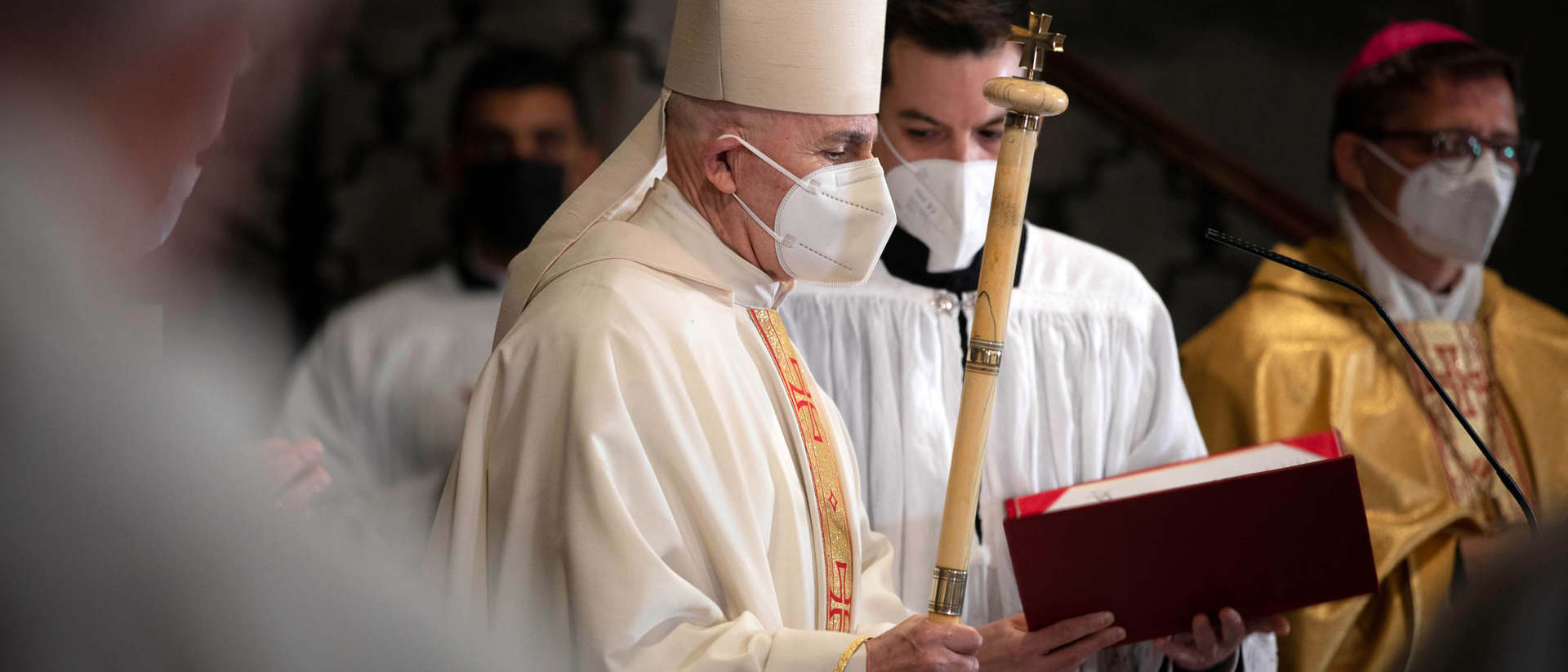 L'ordination de Mgr Joseph Bonnemain comme évêque de Coire a eu lieu le 19 mars 2021 à la cathédrale de Coire ©  Christoph Wider, forum - Pfarrblatt der katholischen Kirche im Kanton Zürich