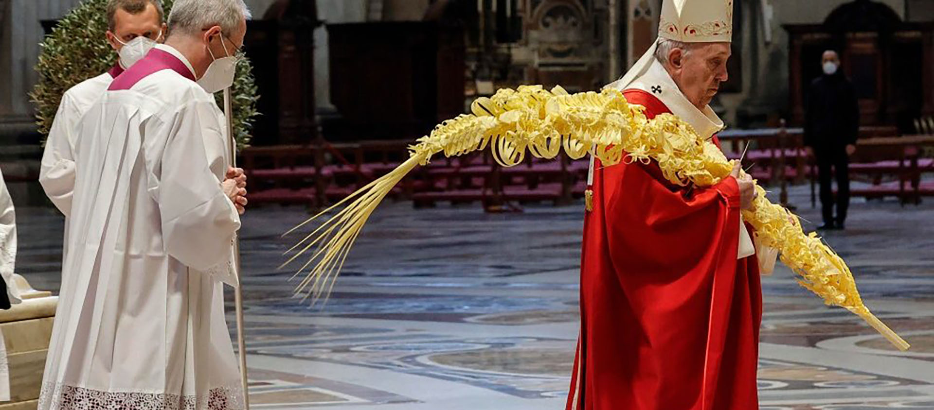 «Nous passons de la joie d’accueillir Jésus qui entre à Jérusalem à la douleur de le voir condamné à mort et crucifié», a souligné le pape | © Vatican Media