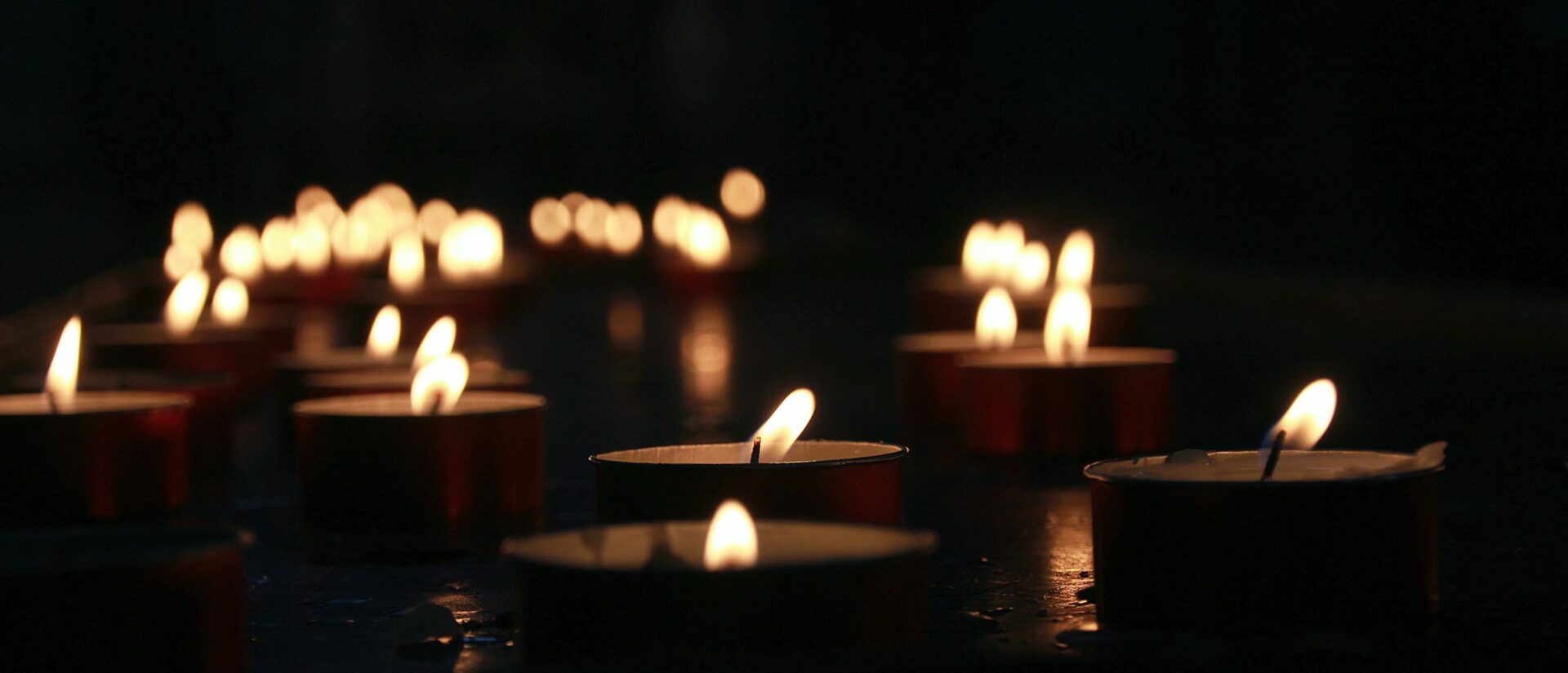 Les Eglises de Suisse veulent créer une "mer de lumières" | © Zoran Kokanovic/Unsplash