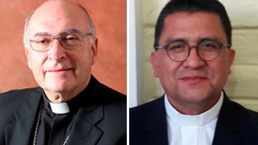 Mgr Julio Parrilla Diaz, évêque démissionnaire de Riobamba (à g.)  et l'évêque coadjuteur nommé Gerardo Nieves Loja (à dr.) | © CEE et Vicariat Apostólique de Acuarico