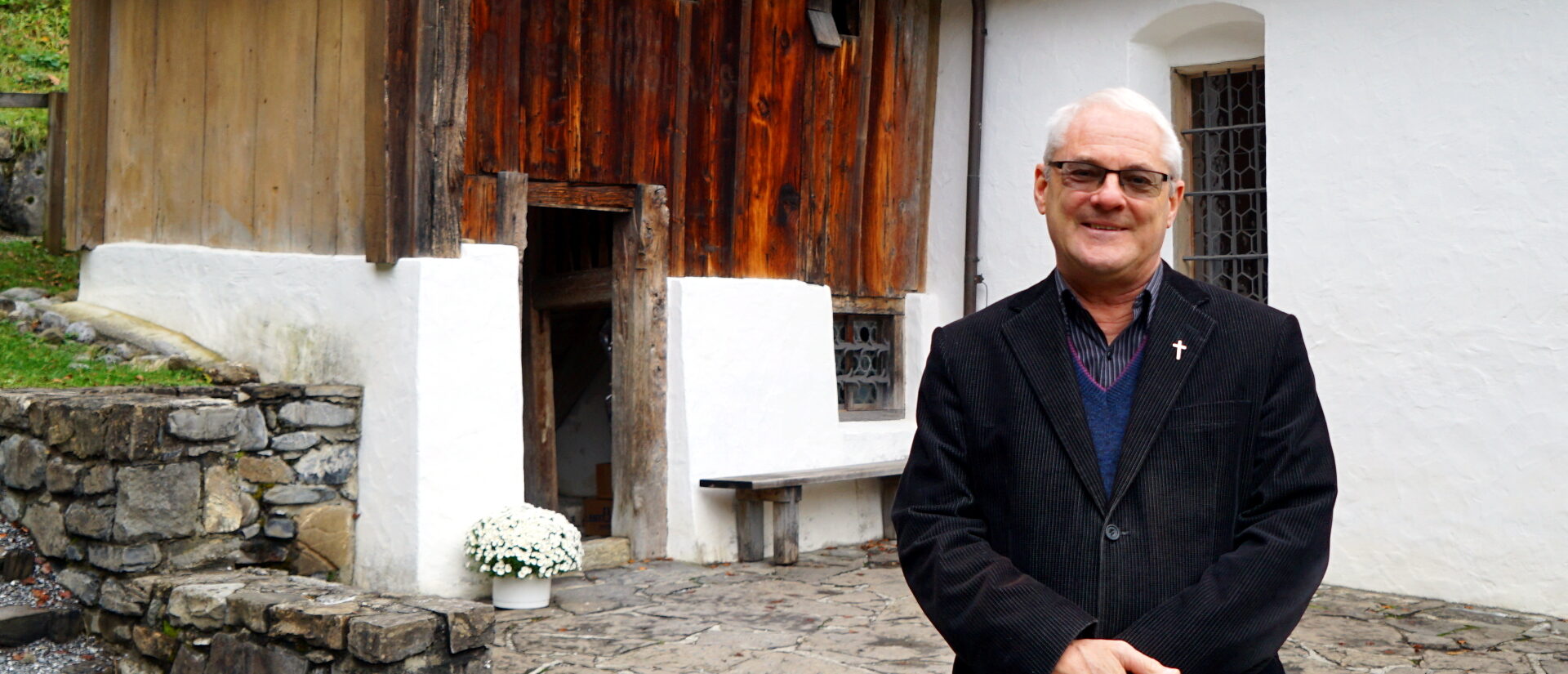 Le Père Josef Rosenast est "aumônier de saint Nicolas" depuis 2016 | © Georges Scherrer