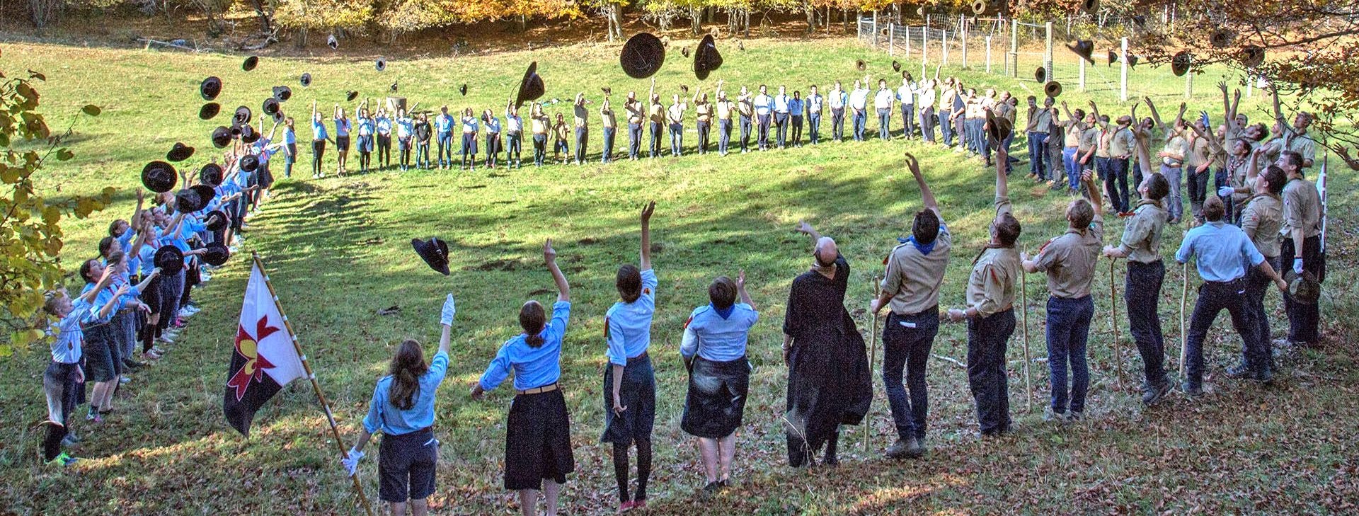 Le scoutisme lie fraternité humaine et connexion avec la nature (Photo: les scouts suisse d'Europe réunis à Saint-Cergue pour leur week-end de rentrée | © Mouvement des scouts d'Europe, Suisse