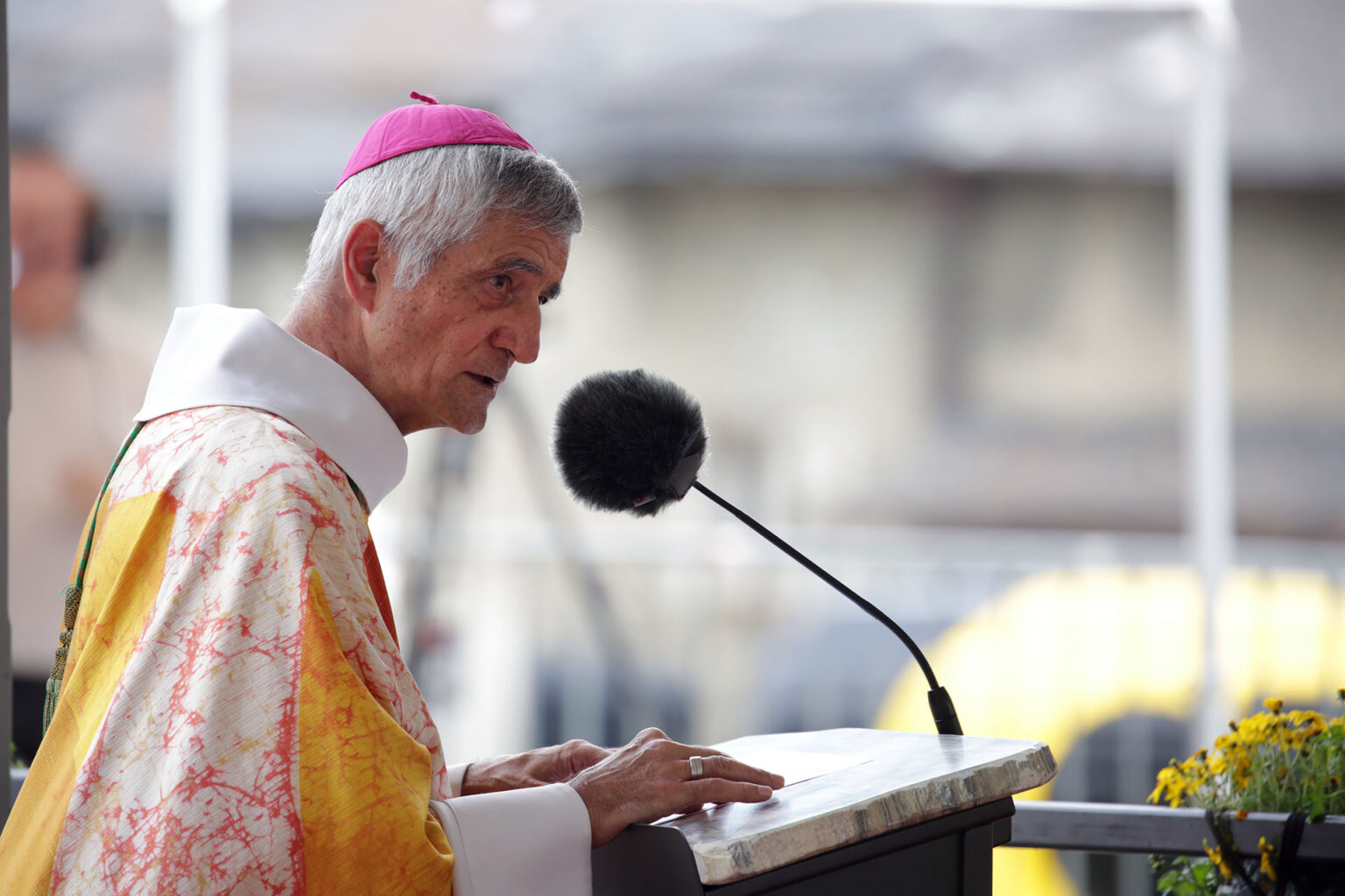 De Sion à Abu Dhabi, les évêques suisses prient pour Benoît XVI