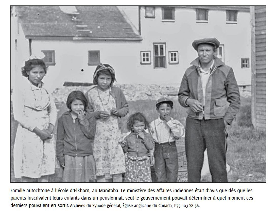 Les enfants des autochtones étaient placés dans des pensionnats | domaine public