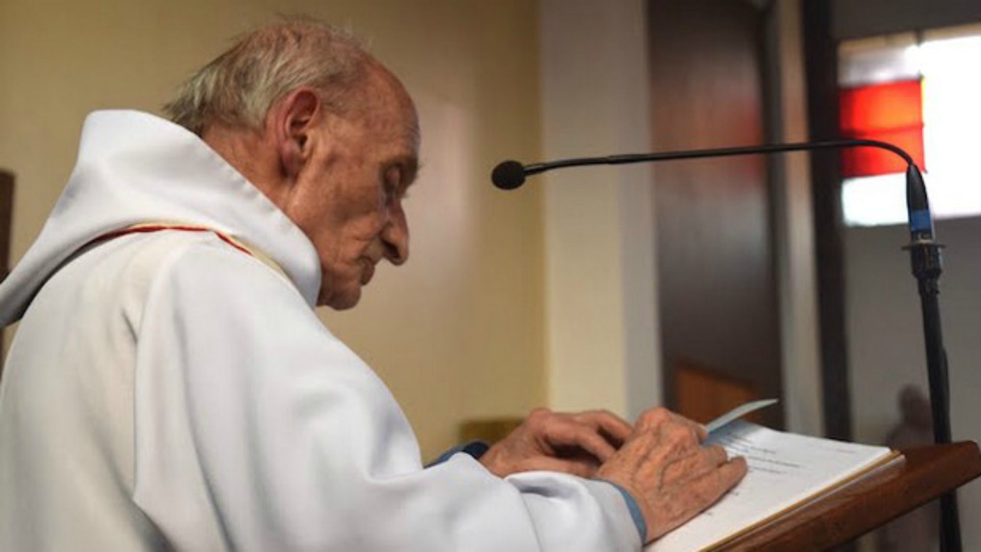 Père Jacques Hamel, né le 30 novembre 1930 à Darnétal – ordonné prêtre le 30 juin 1958 à Rouen – assassiné le 26 juillet 2016  (Photo:  rouen.catholique.fr)