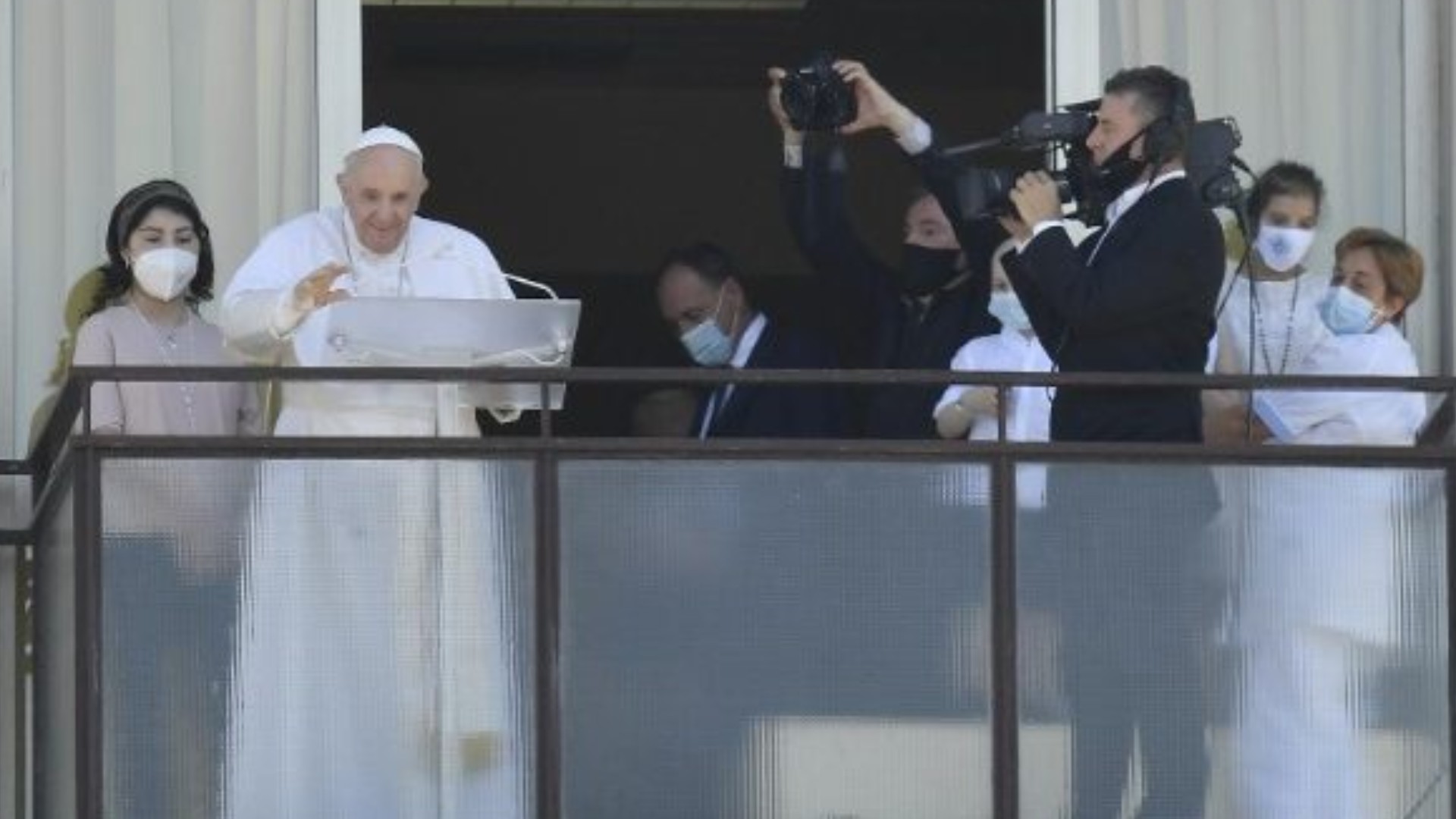 Le pape François au balcon de la Clinique Gemelli | © Vatican Media