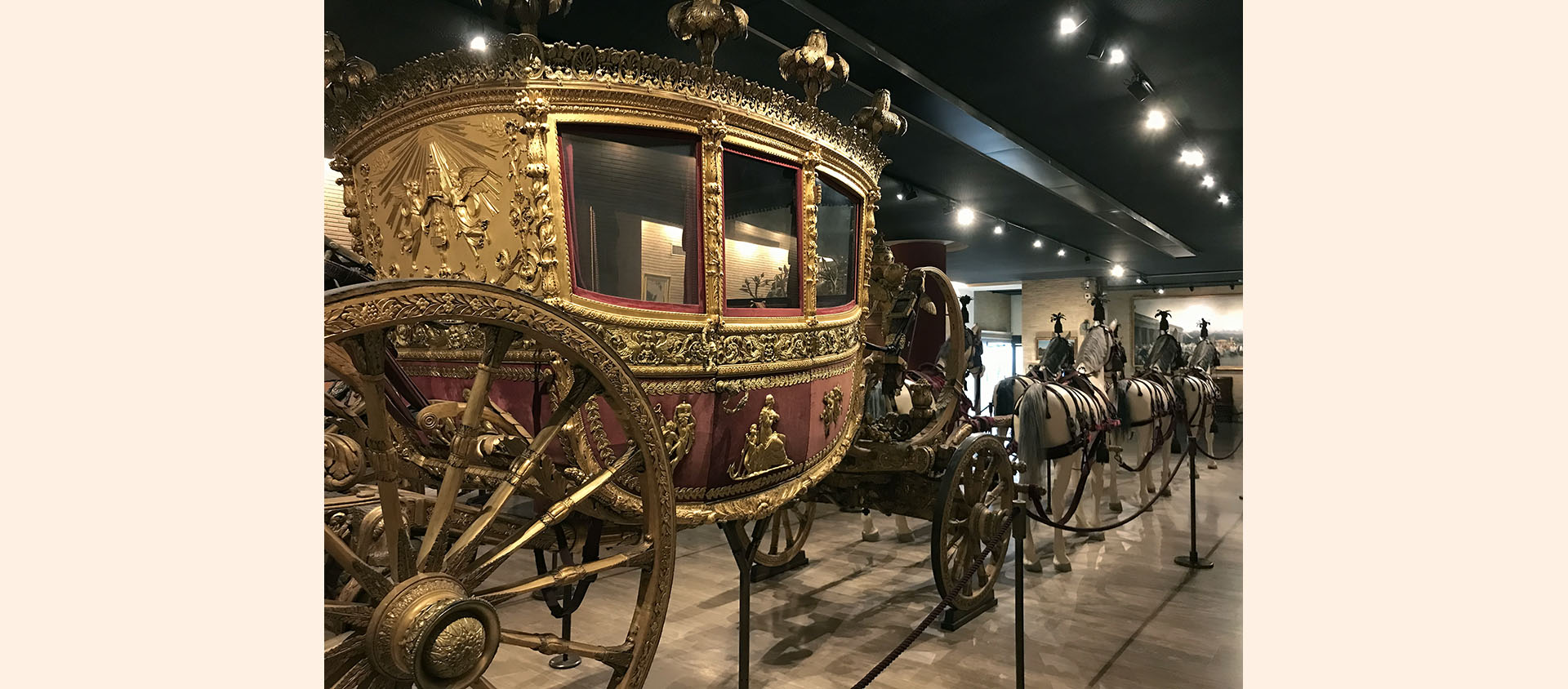 Aux Musées du Vatican, la Berline de Grand Gala construite à la demande de Léon XII dans les années 1824-1826 | © I.MEDIA images