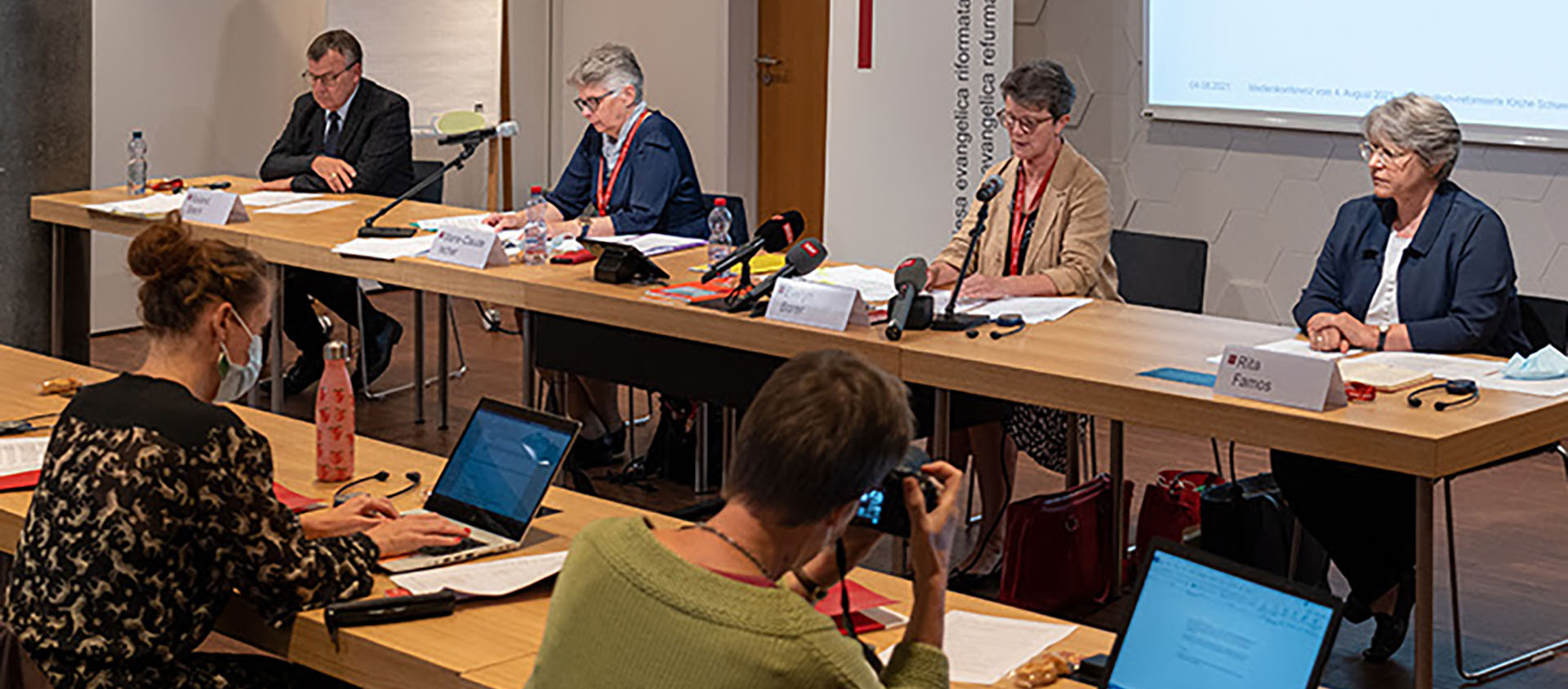 La commission d'enquête de l'EERS reconnaît la responsabilité de l'ancien président Gottfried Locher | © Michèle Graf-Kaiser/EERS