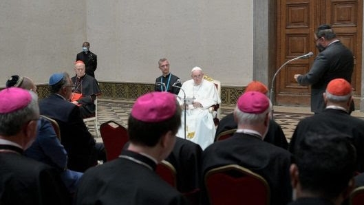 Le pape François a reçu les évêques français | Vatican Medias