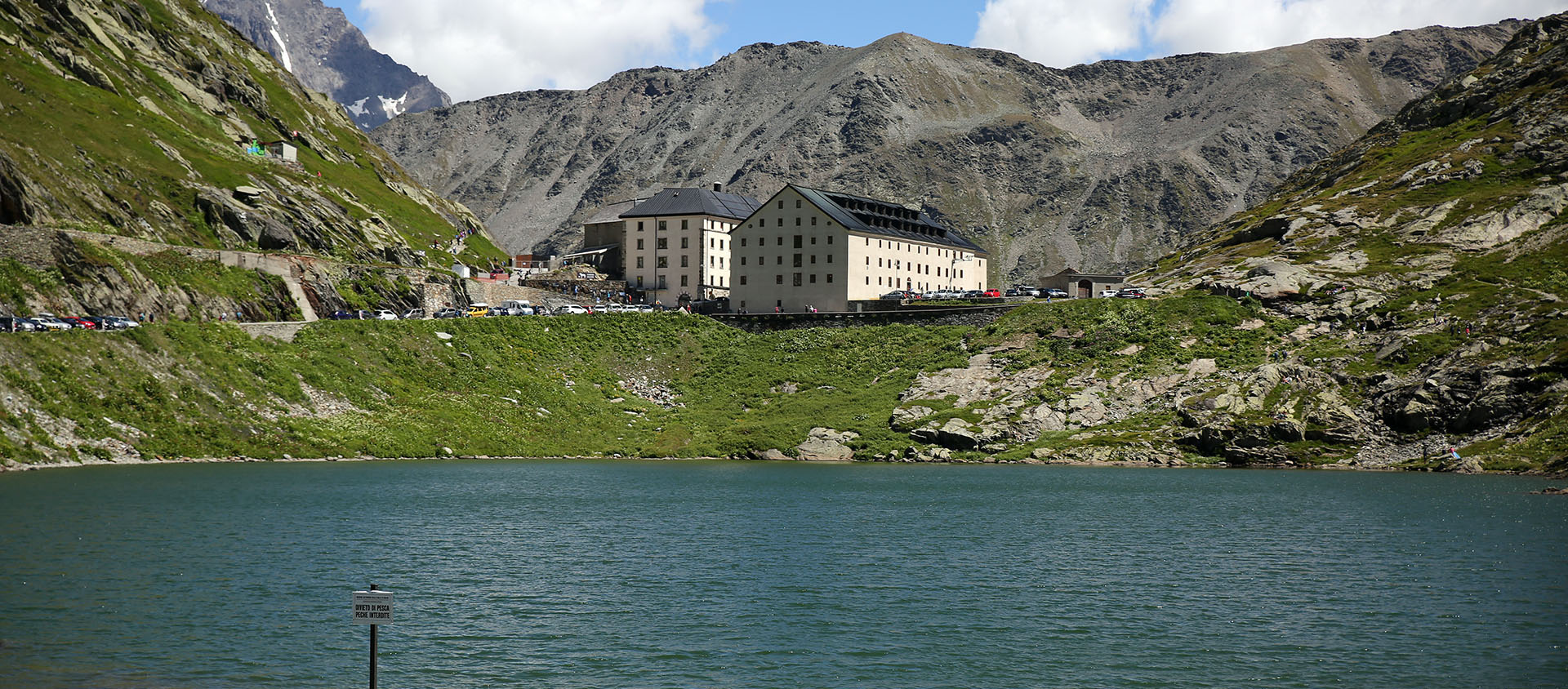 Un des chanoines du Grand-Saint-Bernard est grand-père, a communiqué le prévôt | © Bernard Hallet