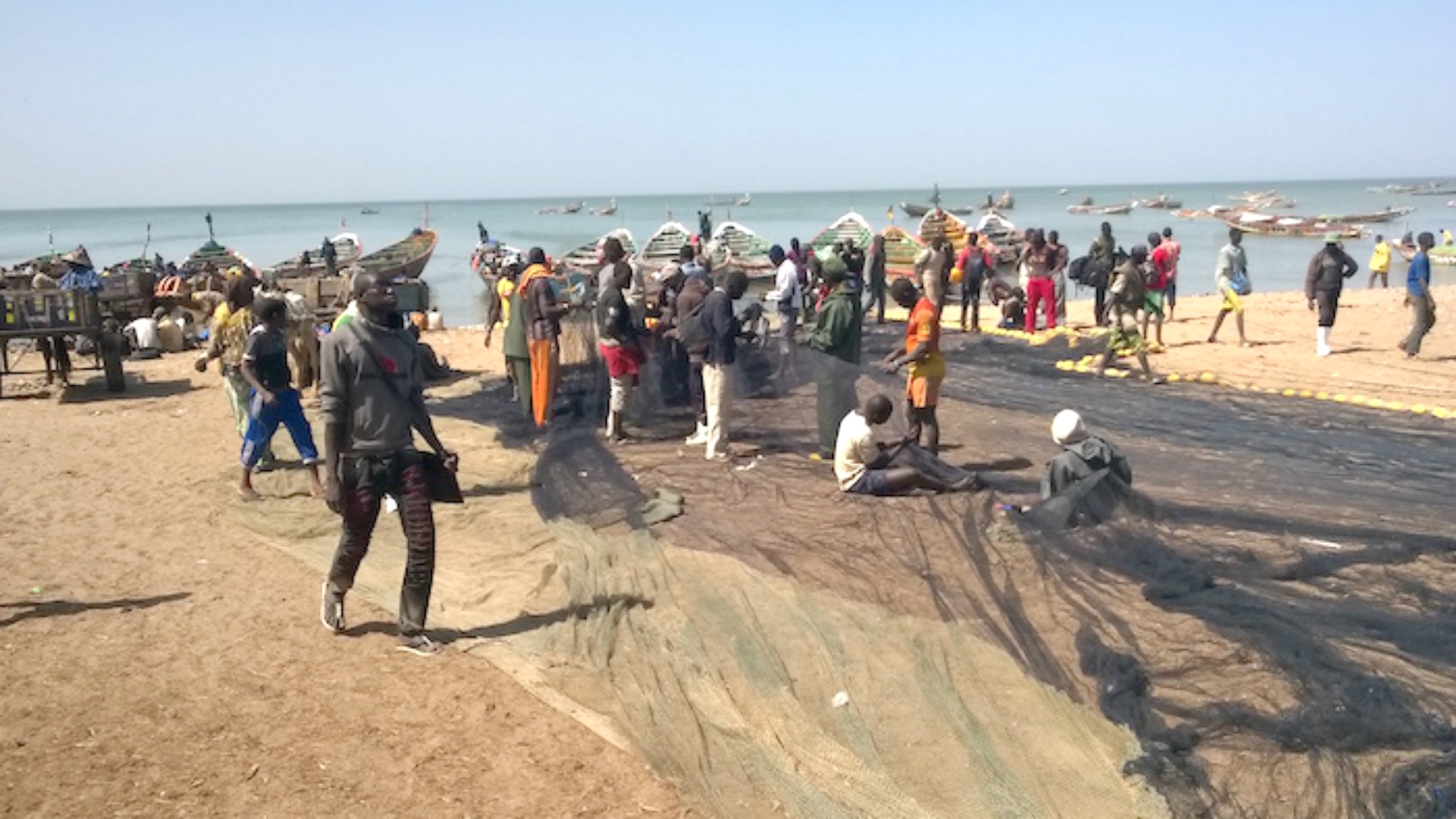 Journée mondiale des pêches, des pêcheurs sur la plage de Mbour, au Sénégal | Photo:  www.aprapam.org