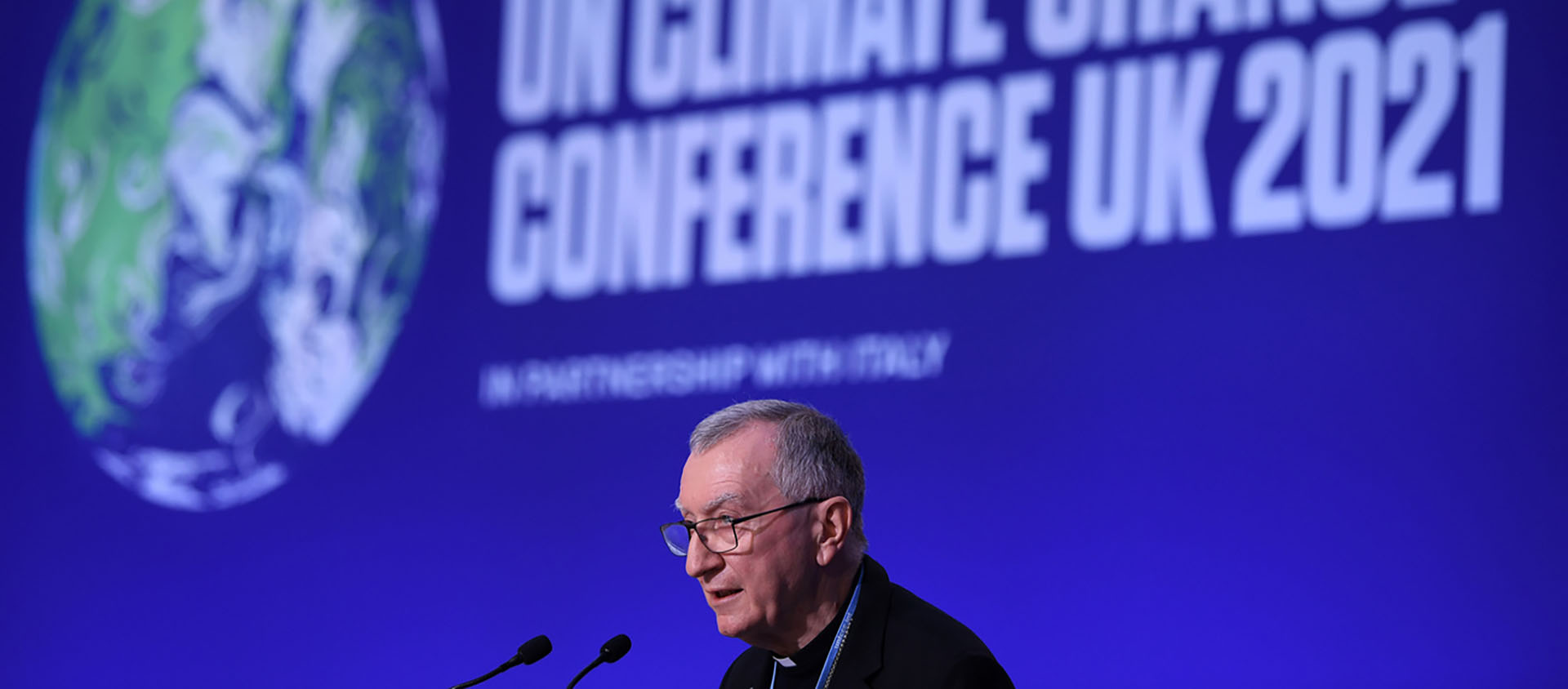 Le cardinal Parolin, Secrétaire d'État du Saint Siège a lu un message du pape François aux chefs d'État présents à Glasgow, en Écosse | © Keystone