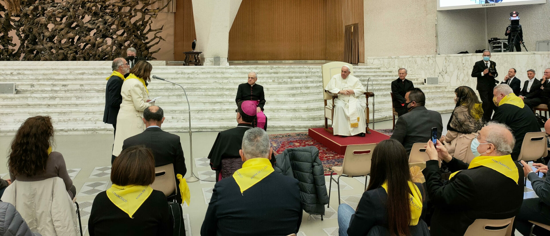Les membres de l'association Retrouvaille ont rencontré le pape dans la salle Paul VI | © Retrouvaille