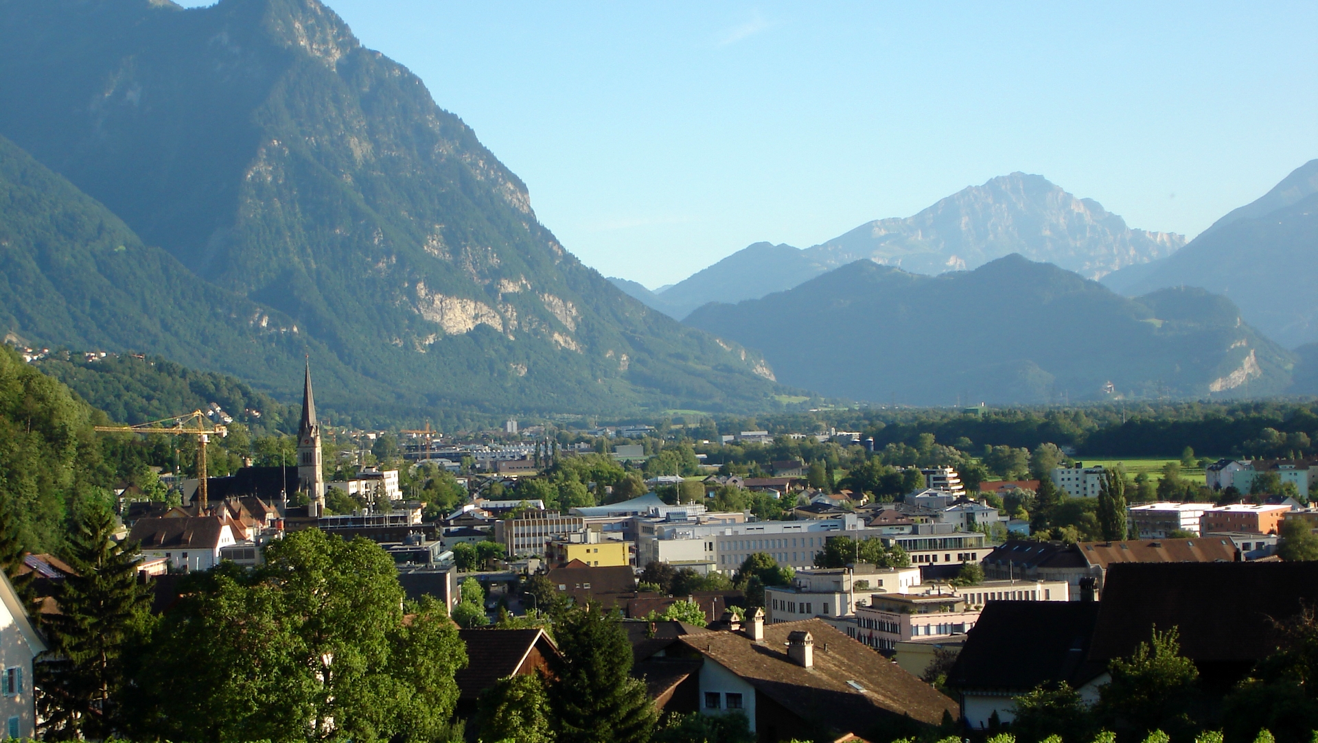 Serré entre la Suisse et l'Autriche, le Liechtstenstein est une principauté indépendante | wikimedia commons kyselak CC-BY-SA-2.0