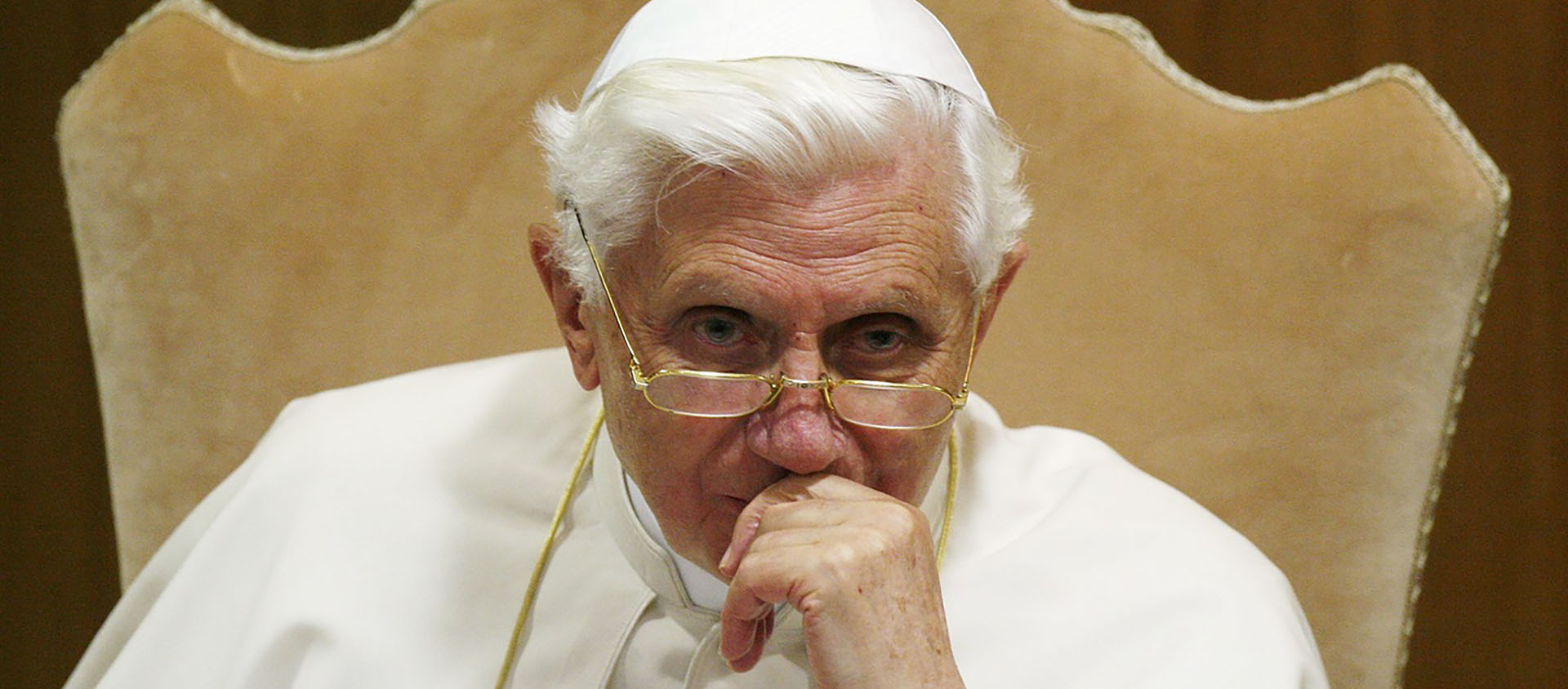Benoît XVI est accusé «de comportement fautif» en rapport à sa gestion des cas d'abus sexuels dans son ancien diocèse de Munich-Freising | © Keystone/MaxPPP/F. Frustaci/EIDON