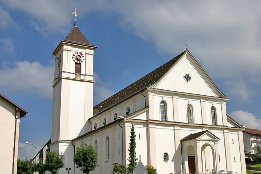 Eglise Notre-Dame de l’Assomption, Saignelégier [photo © SCJP – jurapastoral.ch]