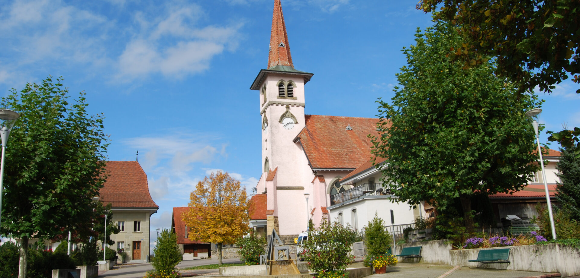 L'église de Grolley (FR) va retrouver sa couleur d'origine | © Dietrich Michael Weidmann/Wikimedia Commons/CC BY-SA 3.0