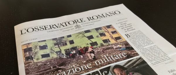 Depuis le début de la guerre en Ukraine, L'Osservatore Romano n'évite pas les photos choc | © Camille Dalmas/IMEDIA