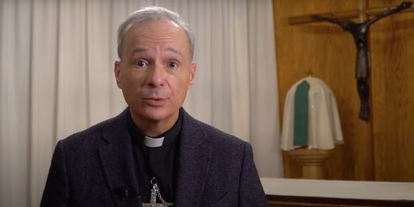 Le président de la Conférence des évêques catholiques du Canada, Mgr Raymond Poisson, a accompagnée les représentations autochtones | I.MEDIA