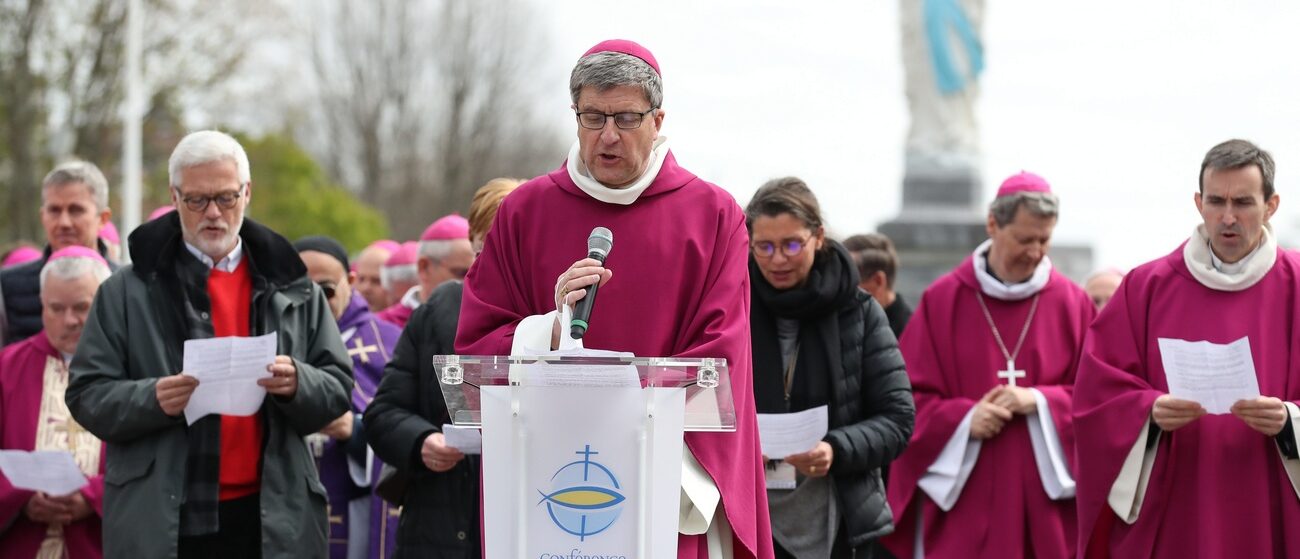 Mgr Eric de Moulins-Beaufort, président de la Conférence des évêques de France à Lourdes: le catholicisme français est secoué par les révélations sur les abus   | © KEYSTONE/MAXPPP/Manuel Blondeau