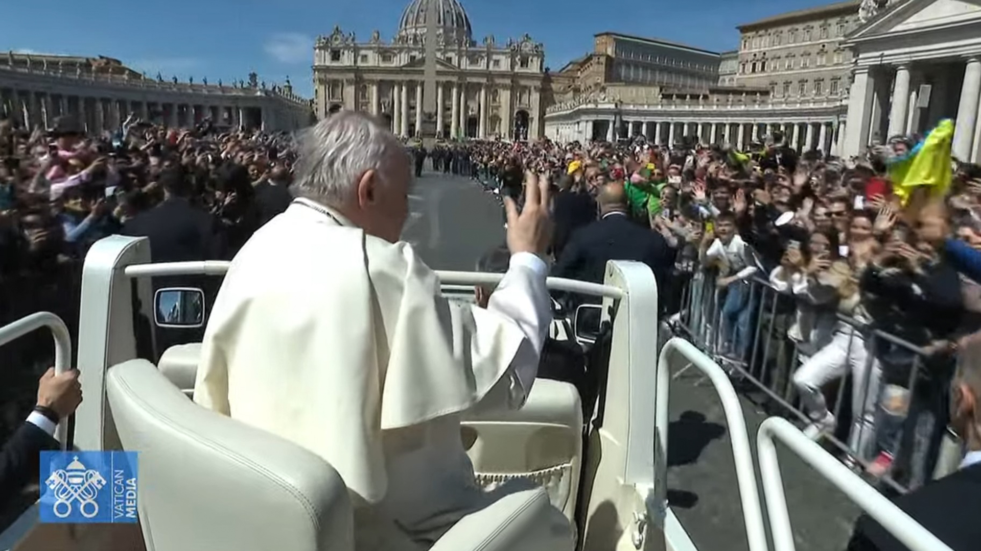 Le pape heureux de retrouver la foule  place Saint-Pierre | capture d'écran Vatican Media