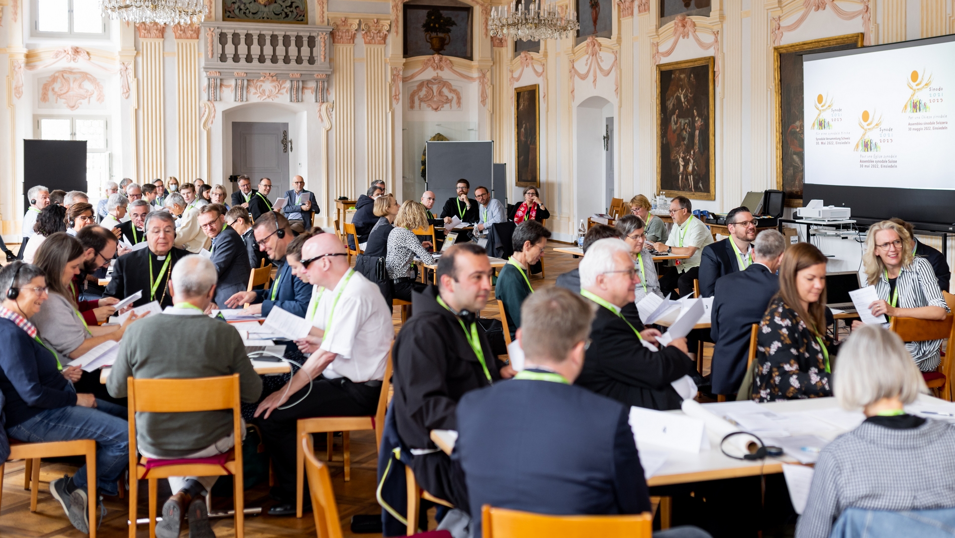 Les représentants de toute la Suisse réunis à la Grande Salle de l'Abbaye d'Einsiedlen | © Christian Merz